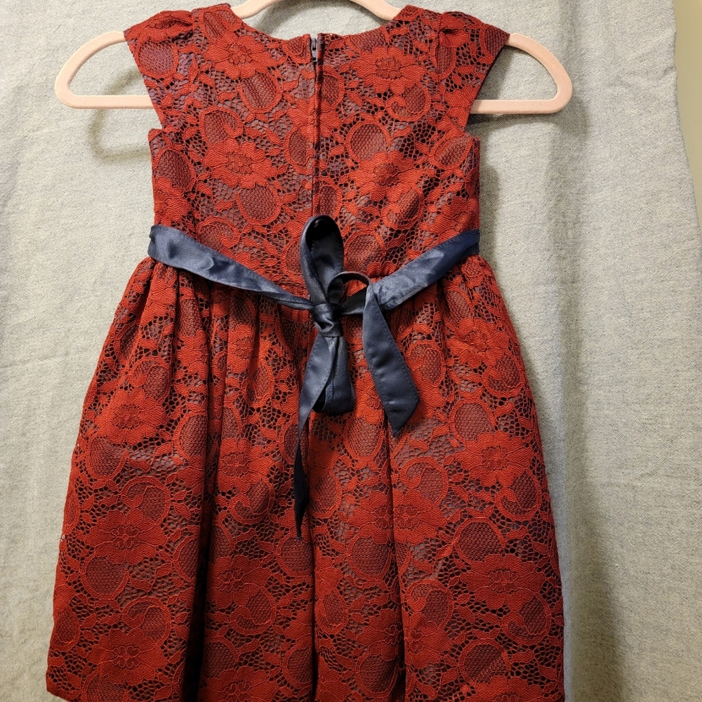 Girls dress